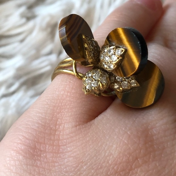 Vintage Jewelry - Unique TOLIRO vintage tiger eye diamond gold ring